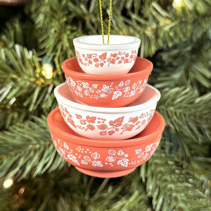 Pyrex Bowl Stack Ornament – Vintage Christmas Decor